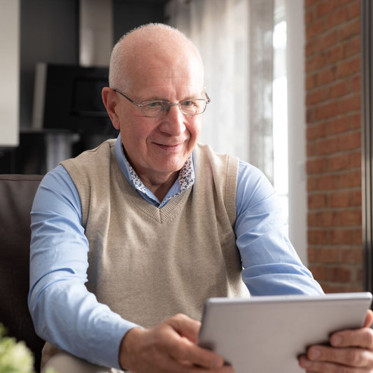 未来の対話体験がここに!新次元の人間ライクAI、話す喜びを共有しよう。(アプリケーションモデル)